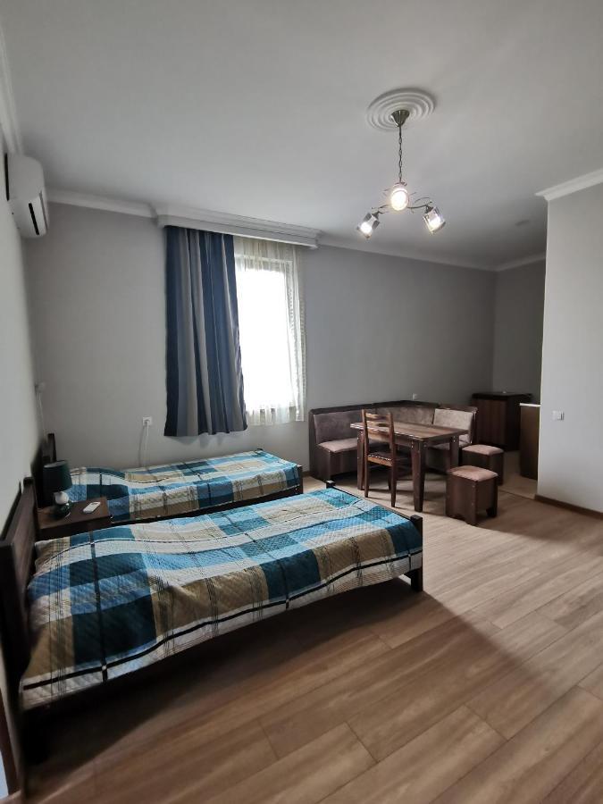 טביליסי Guest House Eden מראה חיצוני תמונה
