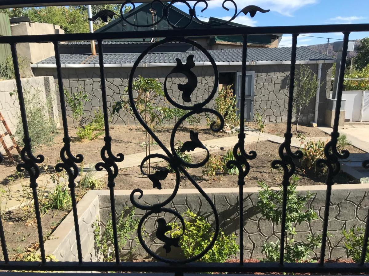 טביליסי Guest House Eden מראה חיצוני תמונה